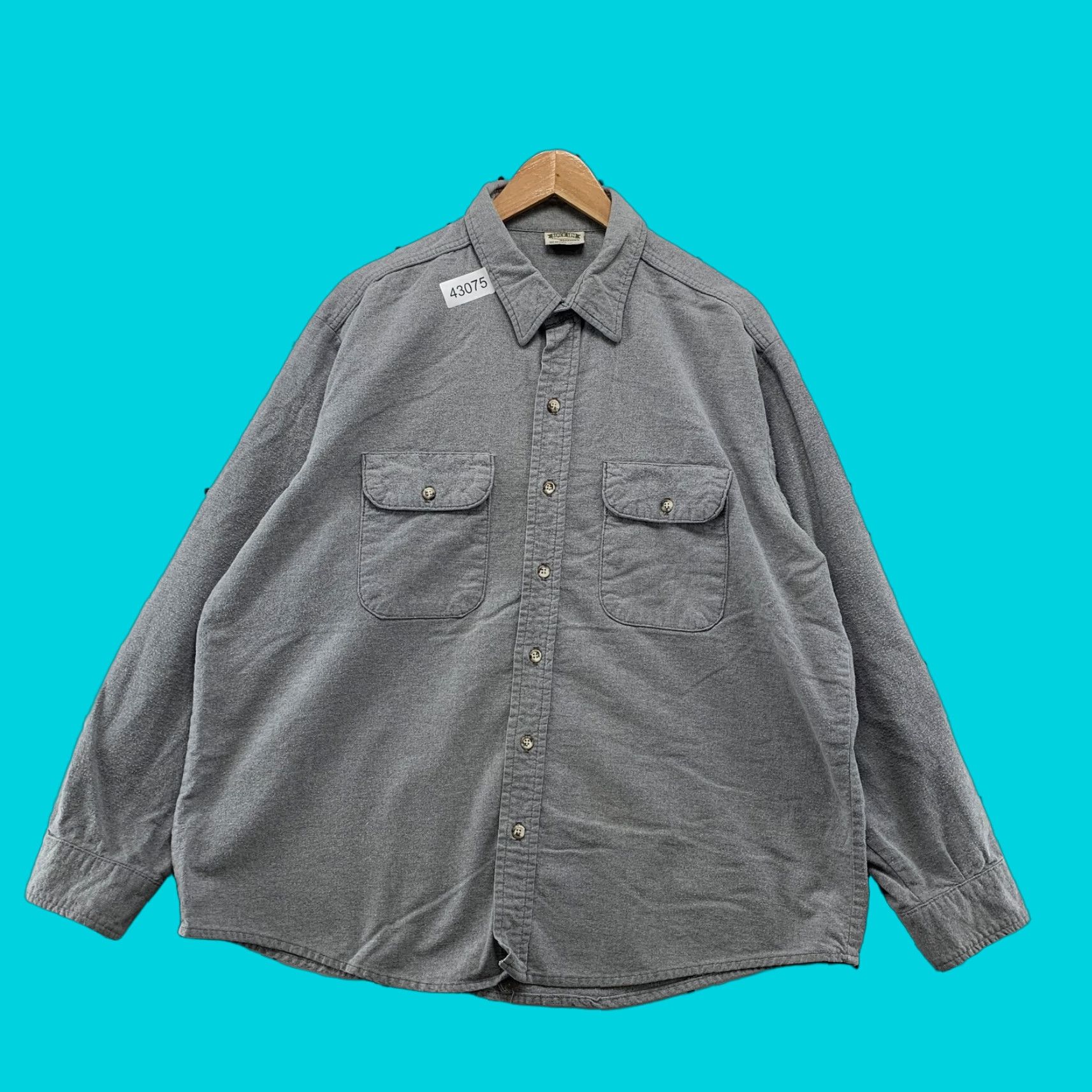 Vintage VINTAGE Five Brother Button-Up Shirt Mens Gray Long Sleeve Chamois Shirt Size US L / EU 52-54 / 3 - 1 Thumbnail