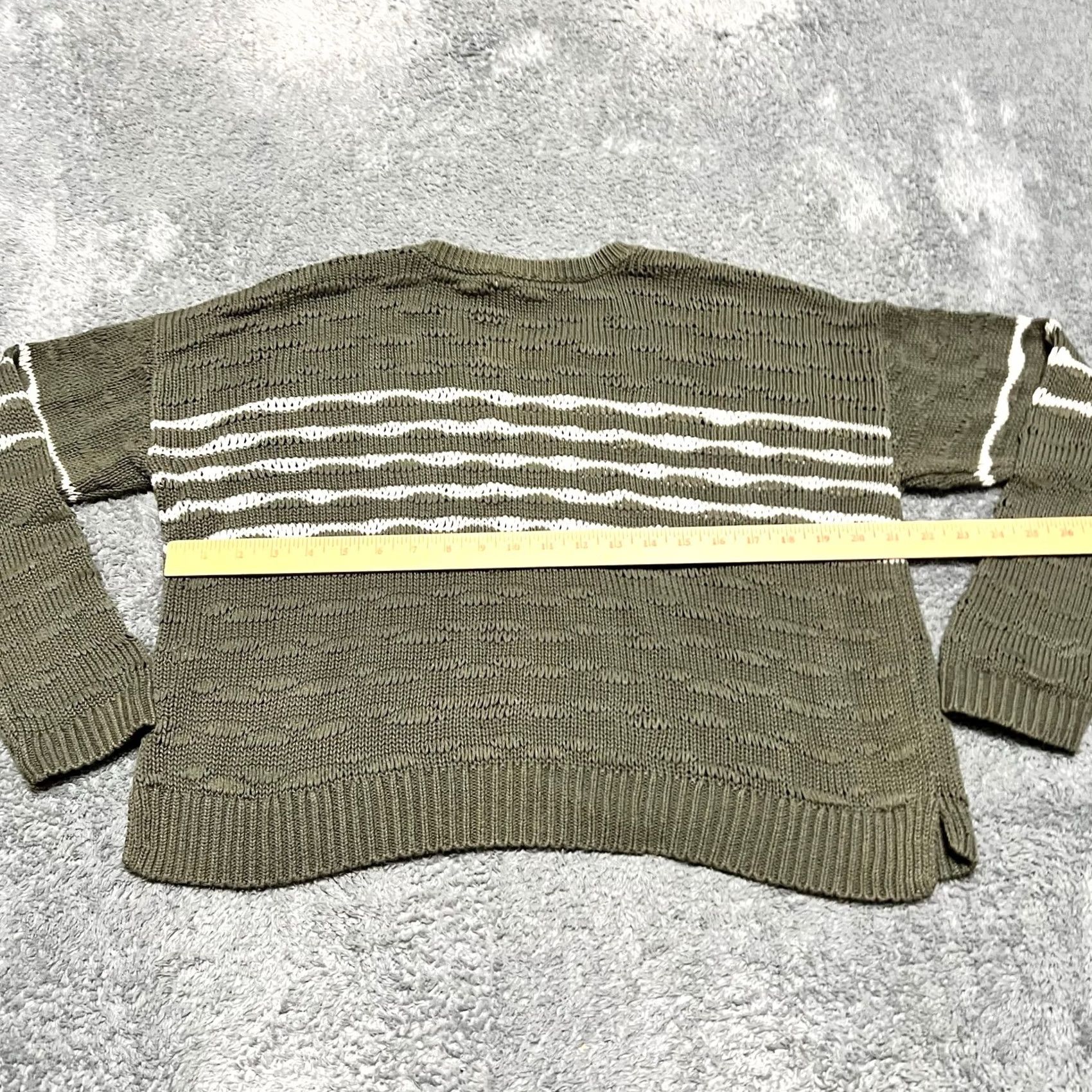 Vintage CAbi Sweater Womens S Green Scout Pullover Boxy Fit Size S / US 4 / IT 40 - 4 Thumbnail