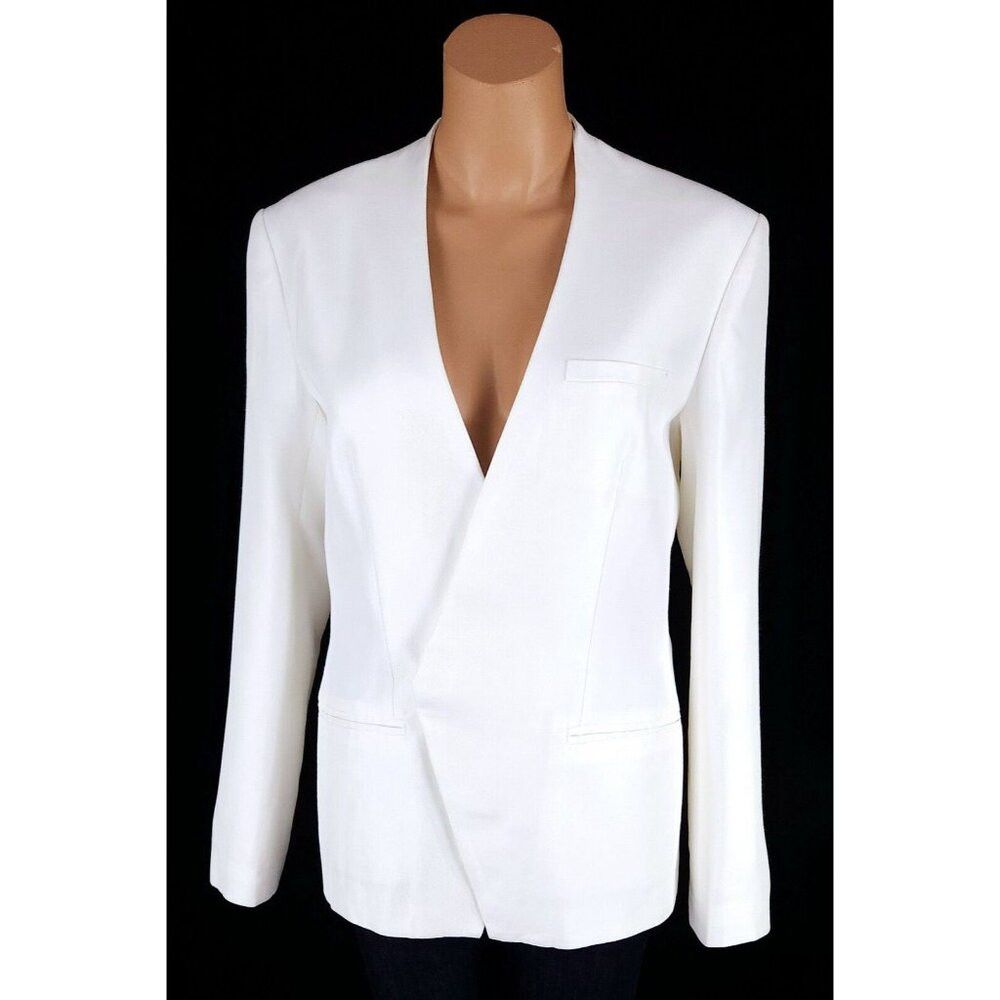 Haider Ackermann Haider Ackermann Single Breasted Blazer FR 36 US 4 White NWT Size S / US 4 / IT 40 - 2 Thumbnail