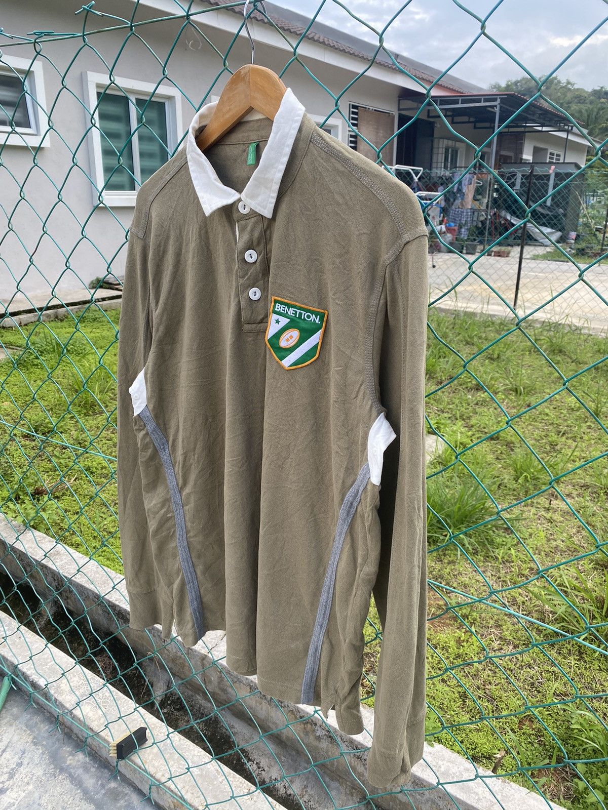 United Colors Of Benetton United Colour Of Benetton Polo Rugby Long Sleeve Size US XL / EU 56 / 4 - 5 Thumbnail