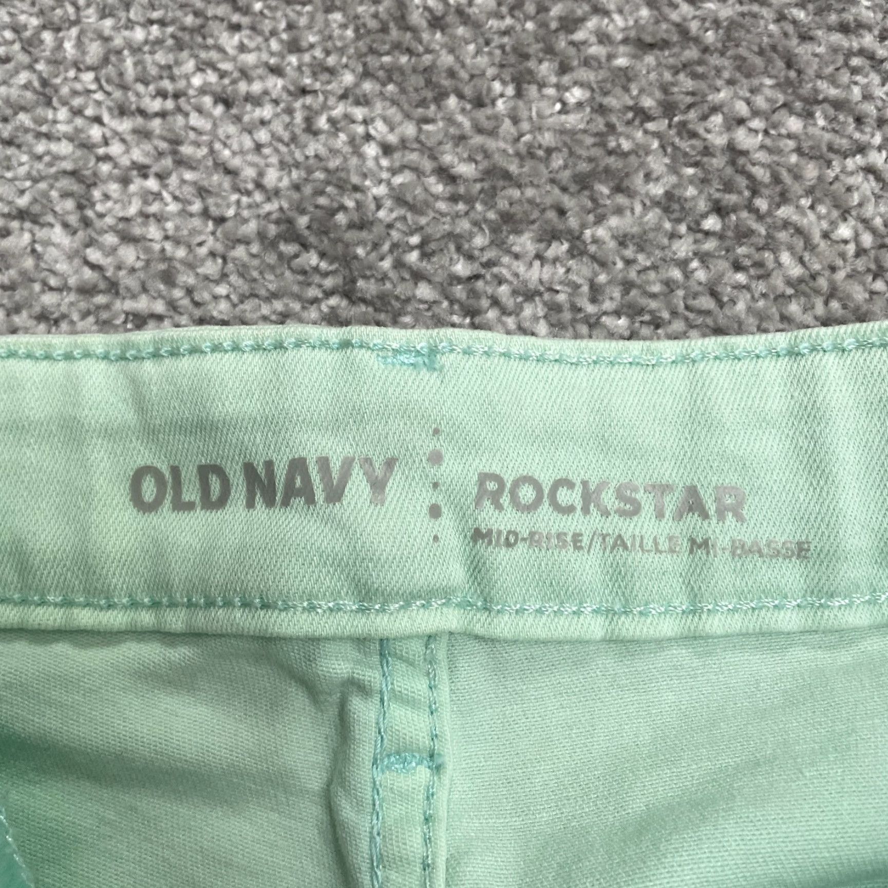 Old Navy **VINTAGE Old Navy Women's Green Mid-Rise Skinny Jeans 6 Regular Fit** User: **Old Navy Women's Green Mid-Rise Skinny Jeans Size 6 Regular Fit** Size 28" / US 6 / IT 42 - 6 Thumbnail