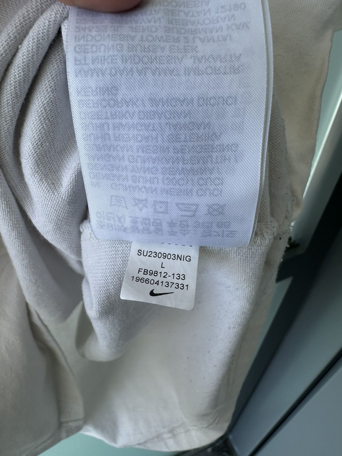 Nike Nike Sportswear Earth T-Shirt 'White' FB9812-133 Size US L / EU 52-54 / 3 - 5 Thumbnail