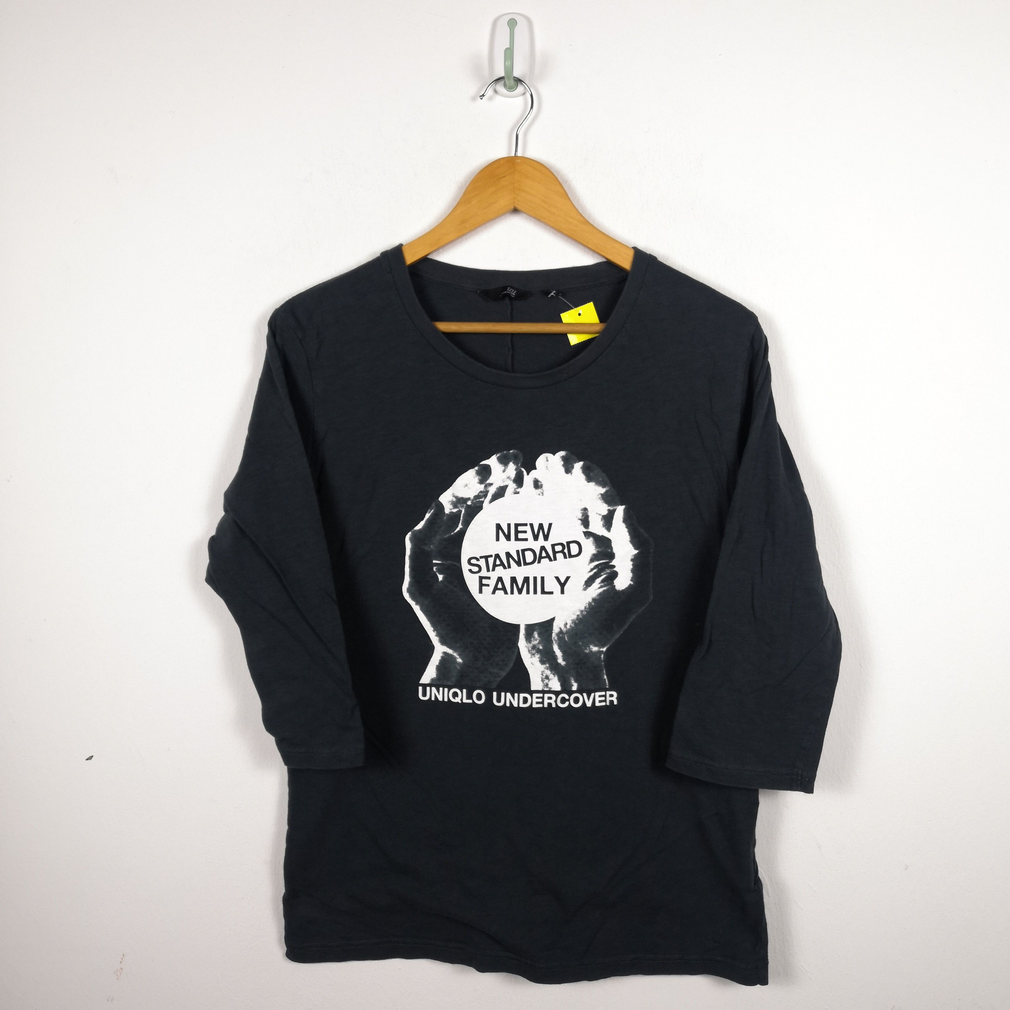 Japanese Brand Y2K Undercover X Uniqlo New Standard Family T-Shirt 56789 Size US M / EU 48-50 / 2 - 2 Thumbnail