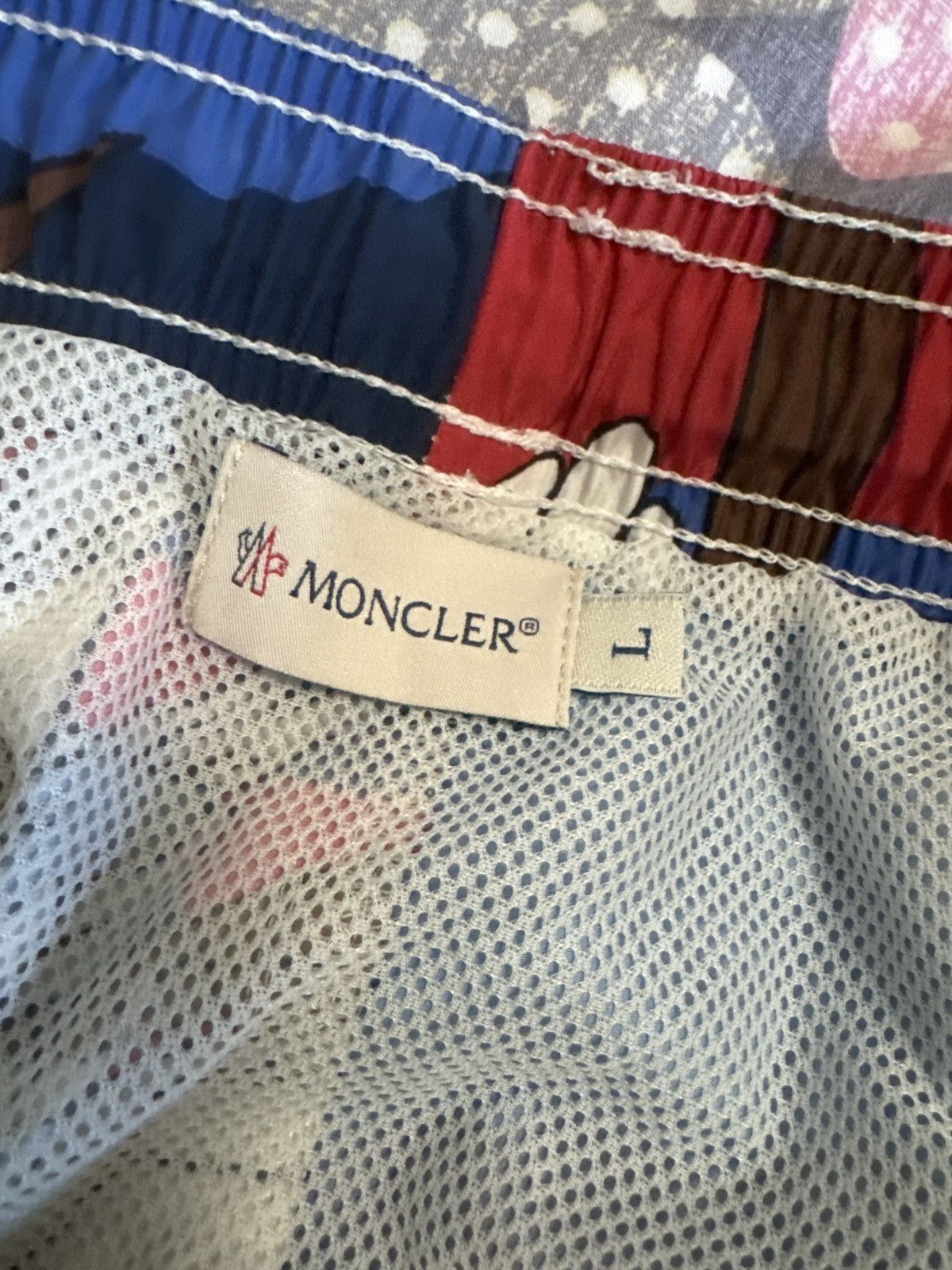 Moncler Moncler Multicolor Designer Shorts Size US 37 - 3 Thumbnail