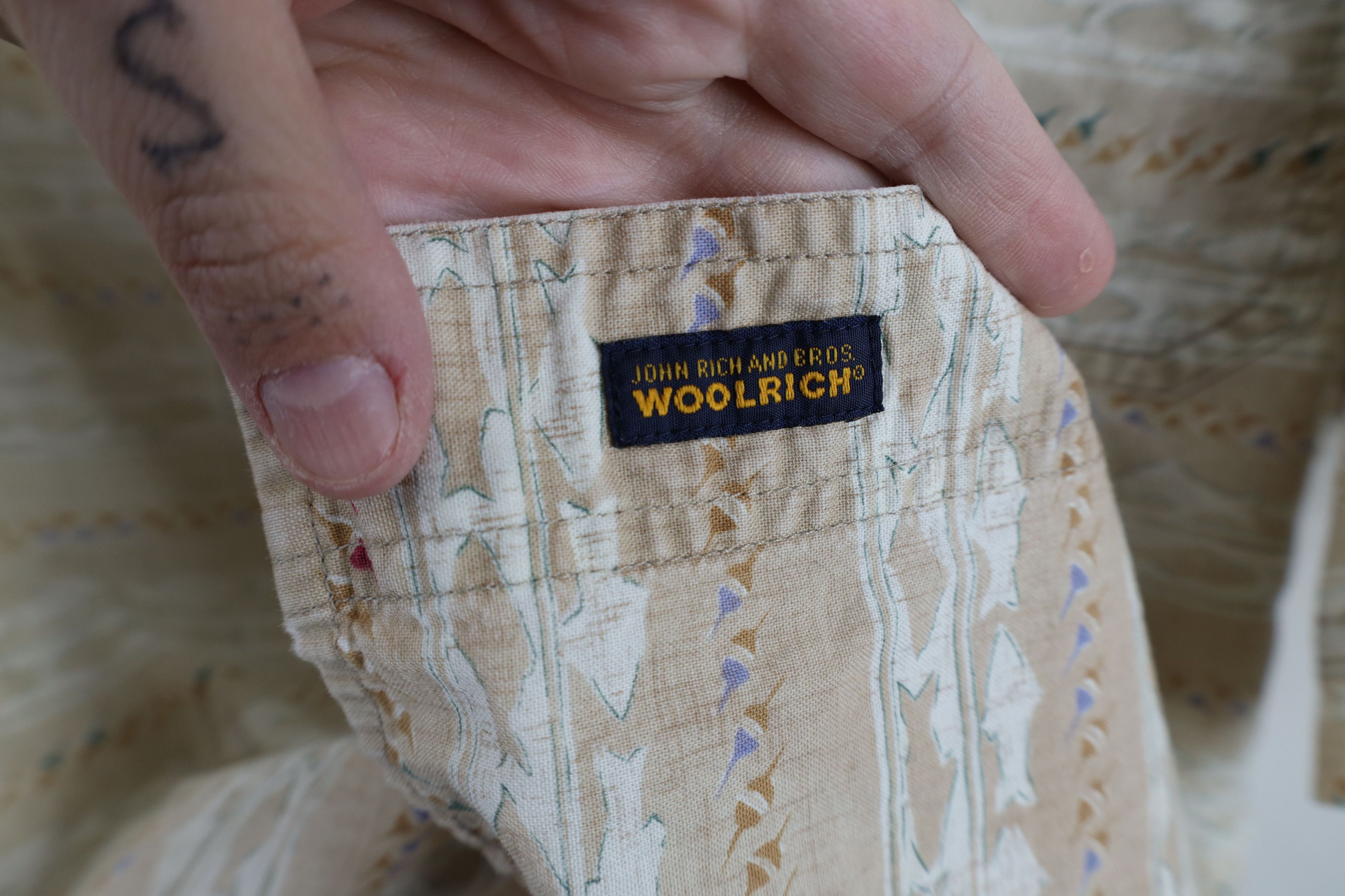 Woolrich Woolen Mills Vintage 90s Woolrich Geometric All Over Print Button Shirt Size US XXL / EU 58 / 5 - 4 Thumbnail