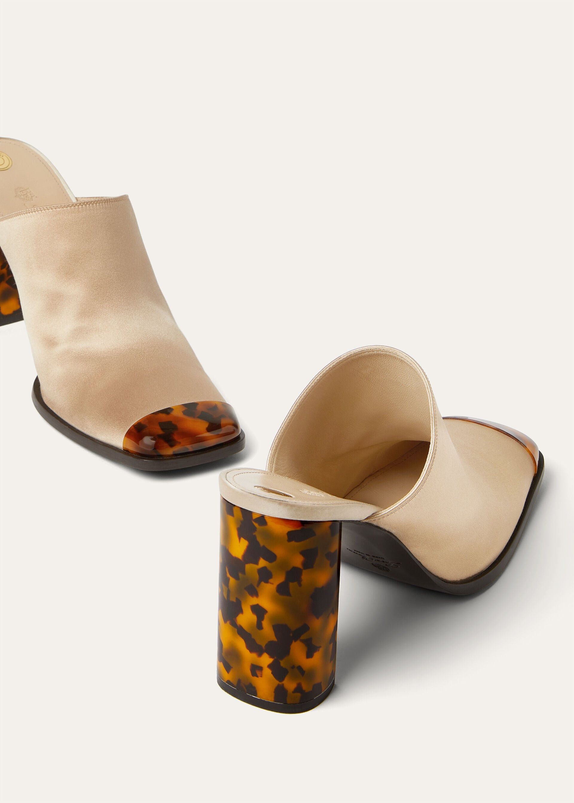 Loro Piana os11x0326 FAR1163 Alba Heeled Mules in Vanilla Gleam Size US 6 / IT 36 - 7 Thumbnail