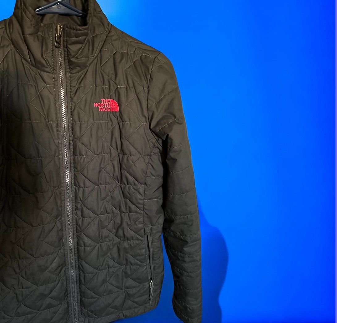 The North Face The North Face Women’s Small Black Insulated Coat Jacket Size S / US 4 / IT 40 - 2 Thumbnail