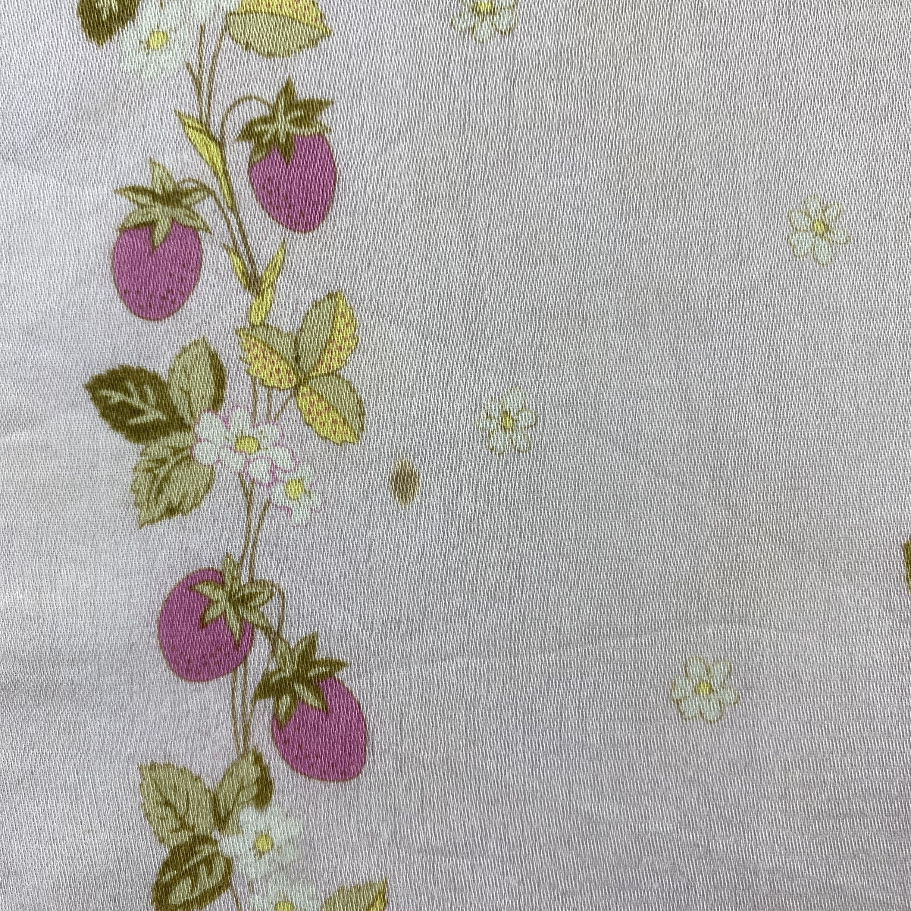 Vintage Anna Sui Bandana/ Handkerchief / Neckerchief-P930 Size ONE SIZE - 6 Thumbnail