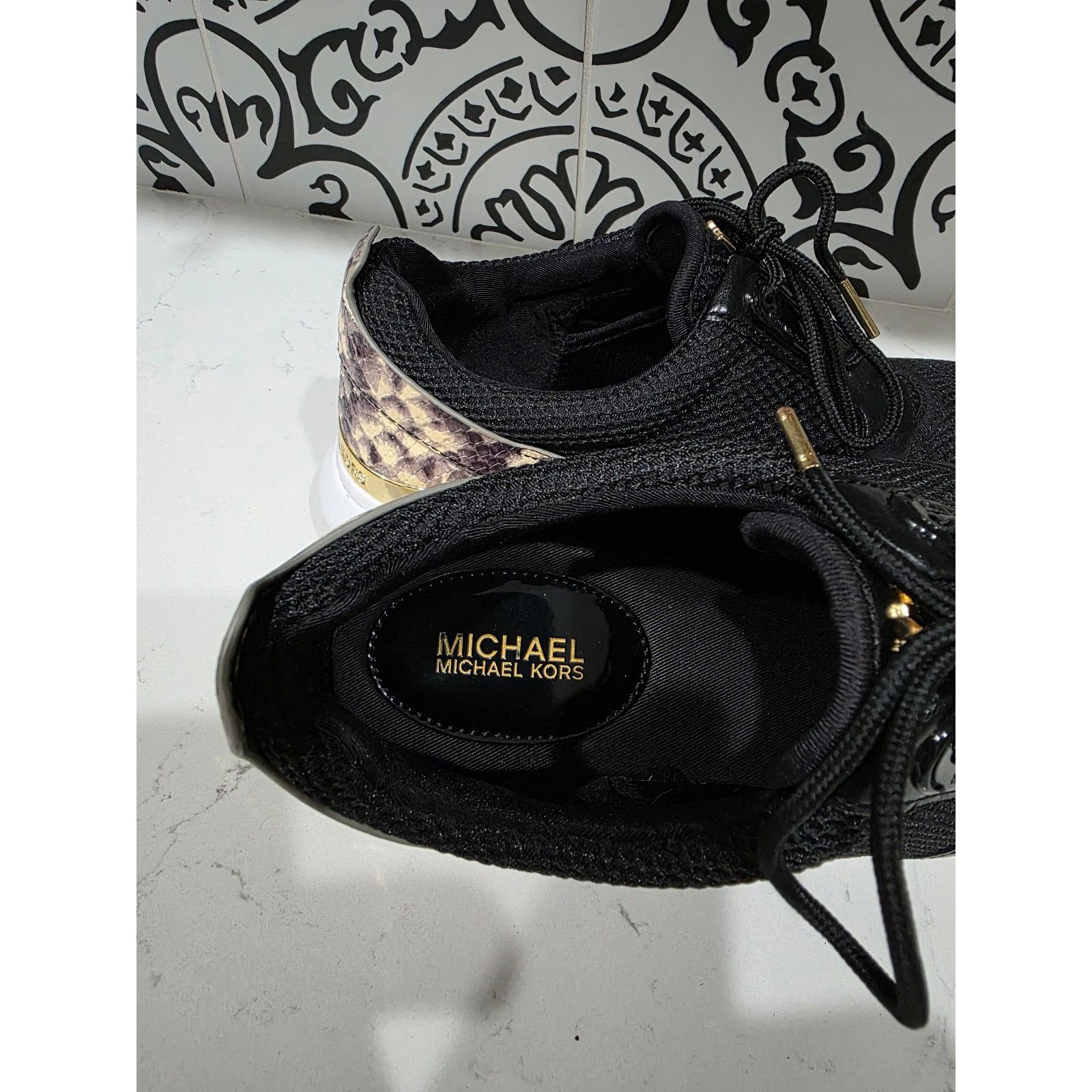 Michael Kors MICHAEL KORS Amanda Black Multicolor Mesh Lace Up Sneakers W Size US 9.5 / IT 39.5 - 2 Thumbnail