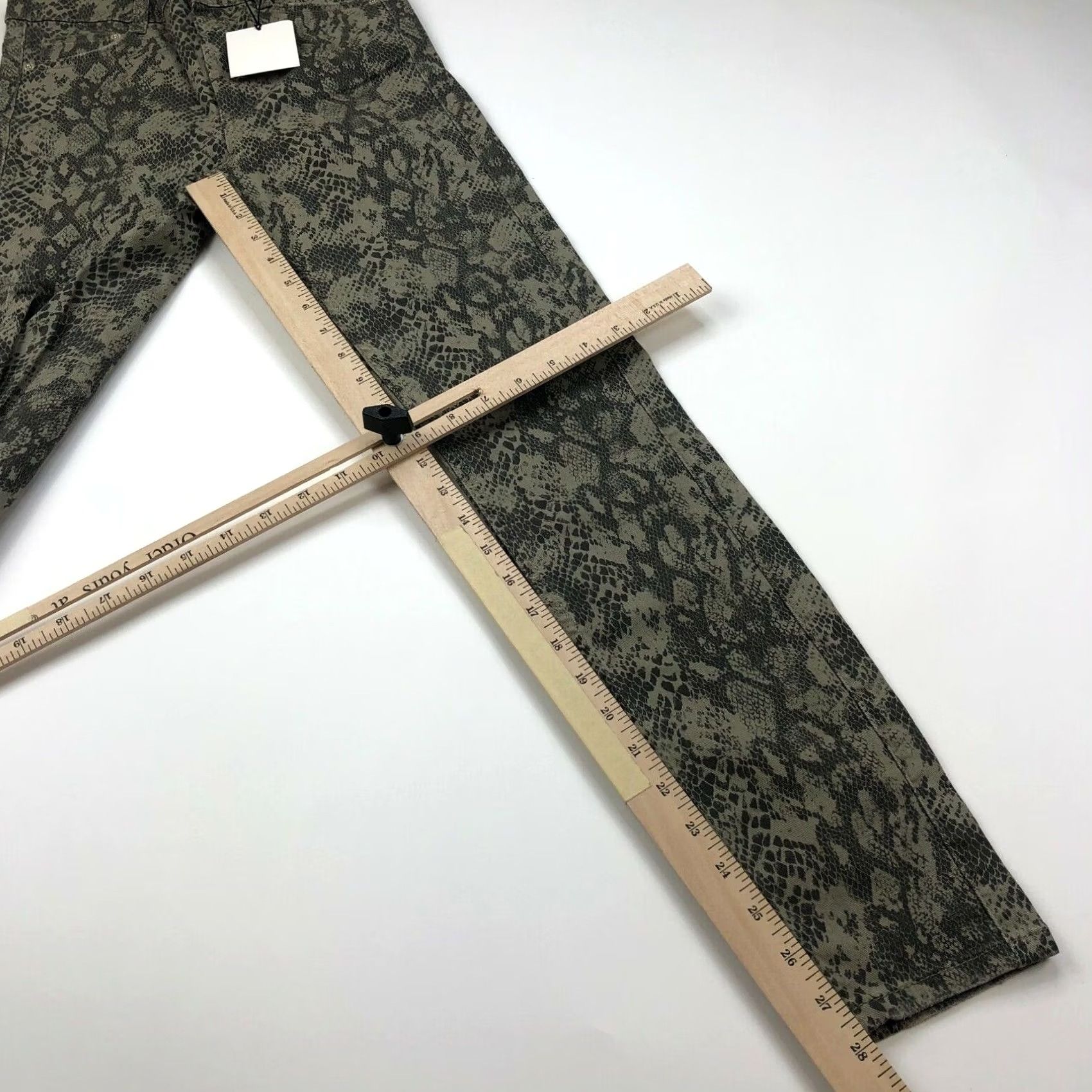 Zara Zara NWT USA 4 Jeans Snake Animal Print Denim Skinny Soft Rise Mid 24 28 Inseam 28 Womens XS? Size 42" / US 20 - 3 Thumbnail