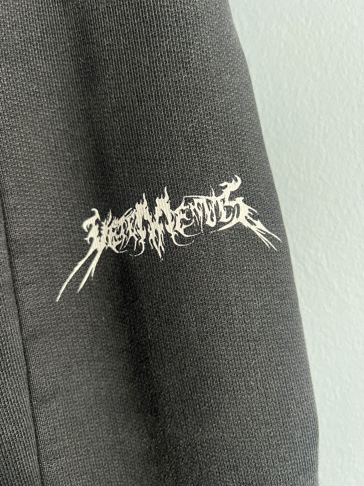 Vetements VETEMENTS DRINK FROM ME AND LIVE FOREVER SWEATPANTS Size US 30 / EU 46 - 2 Thumbnail