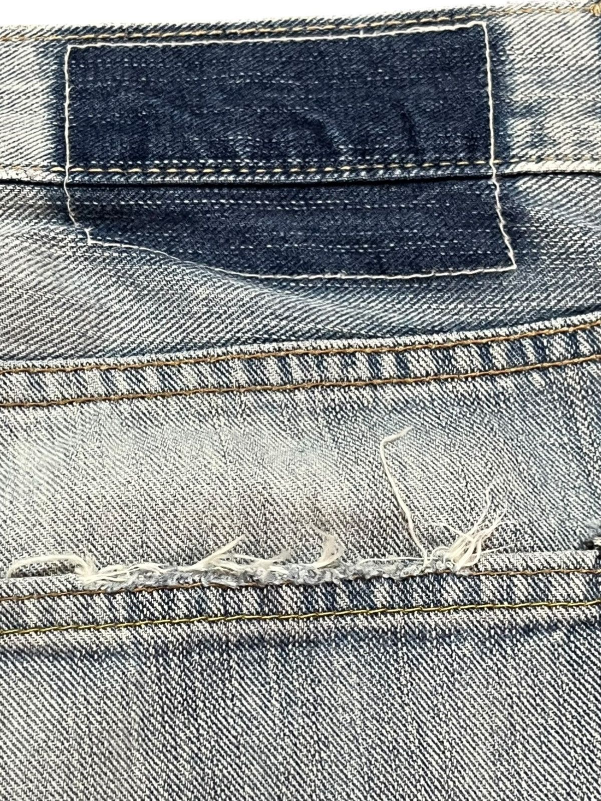 Edwin Vintage Edwin Exclusive Vintage Faded Distressed Denim Size US 33 - 9 Thumbnail