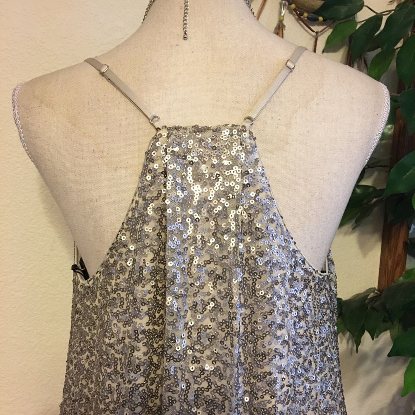 Laundry by Shelli Segal Laundry by Shelli Segal sequin cocktail dress NWT Size M / US 6-8 / IT 42-44 - 7 Thumbnail