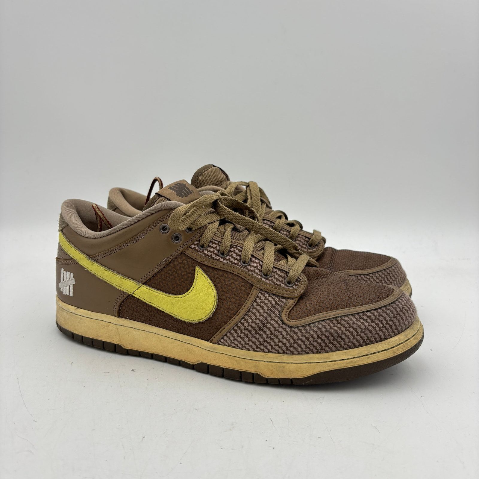 Nike Nike Dunk Low SP Undefeated Canteen Men's 13 DH3061-200 Size US 13 / EU 46 - 1 Thumbnail