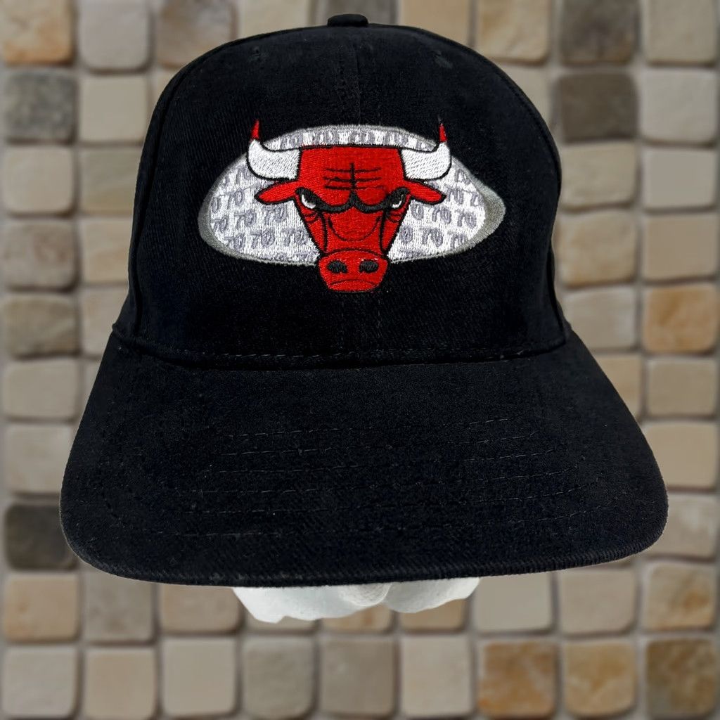 American Needle VINTAGE American Needle Chicago Bulls Snapback Hat Cap Mens One Size Black Adjustable 90s Sports Cap Size ONE SIZE - 1 Thumbnail