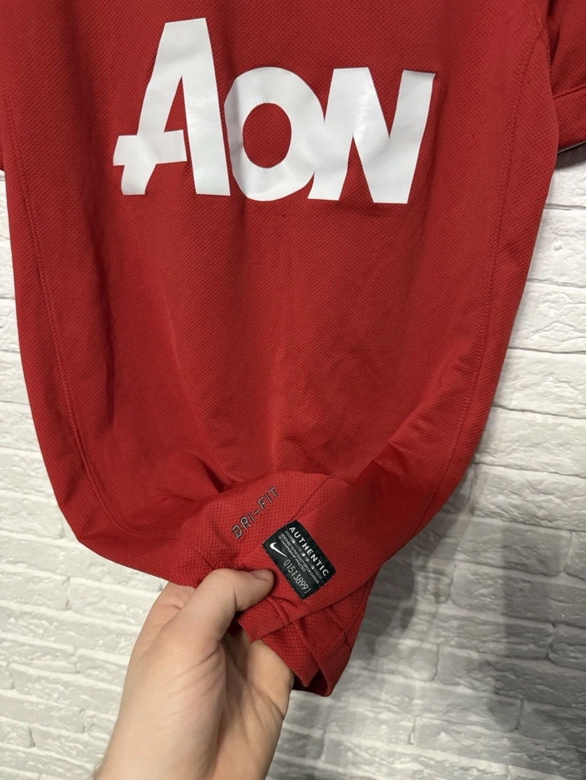 Nike Nike Manchester United Nani #17 Jersey 11/12 Football Shirt Size US S / EU 44-46 / 1 - 5 Thumbnail