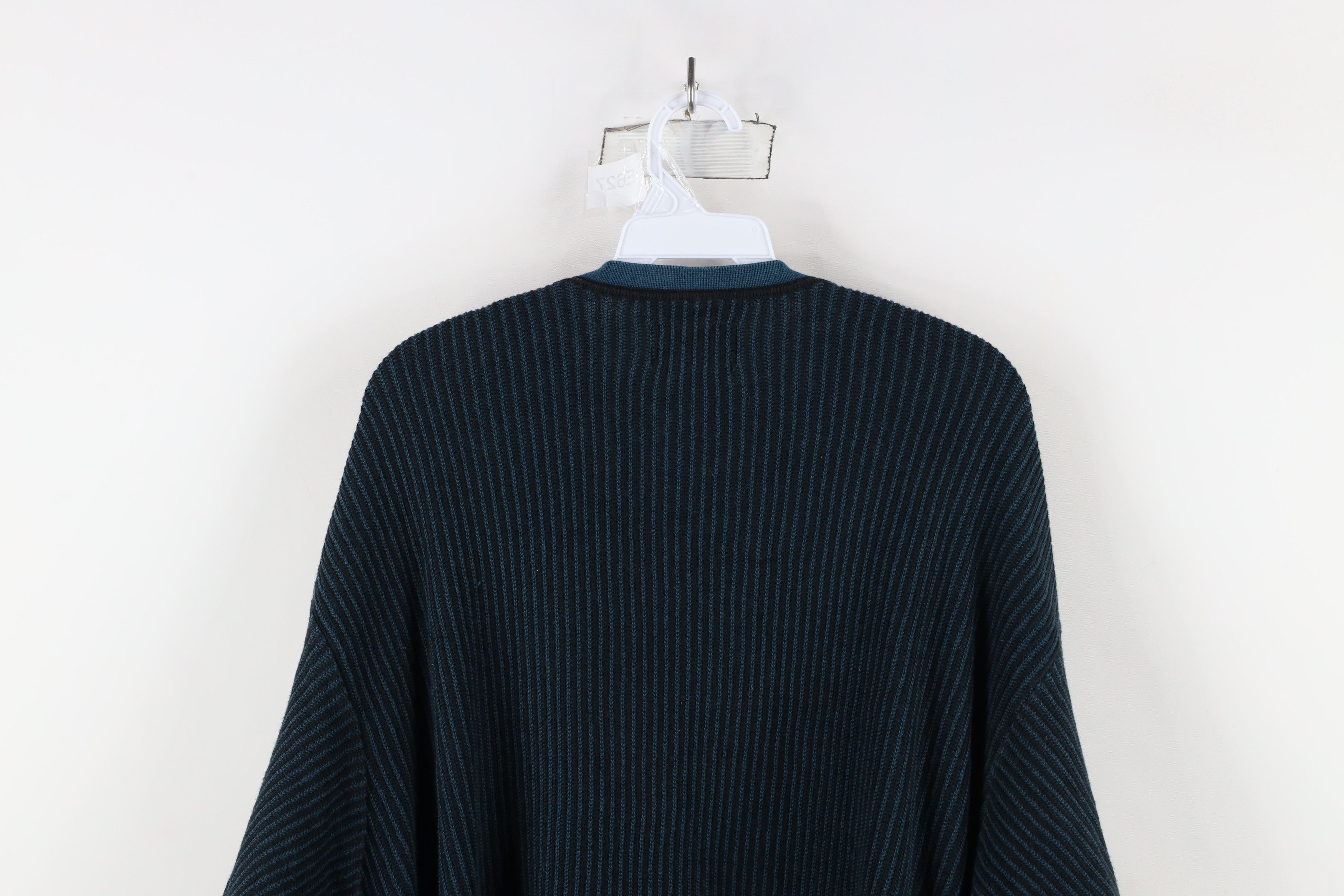 Vintage Vintage 90s Streetwear Checkered Ribbed Knit V-Neck Sweater Size US L / EU 52-54 / 3 - 9 Thumbnail