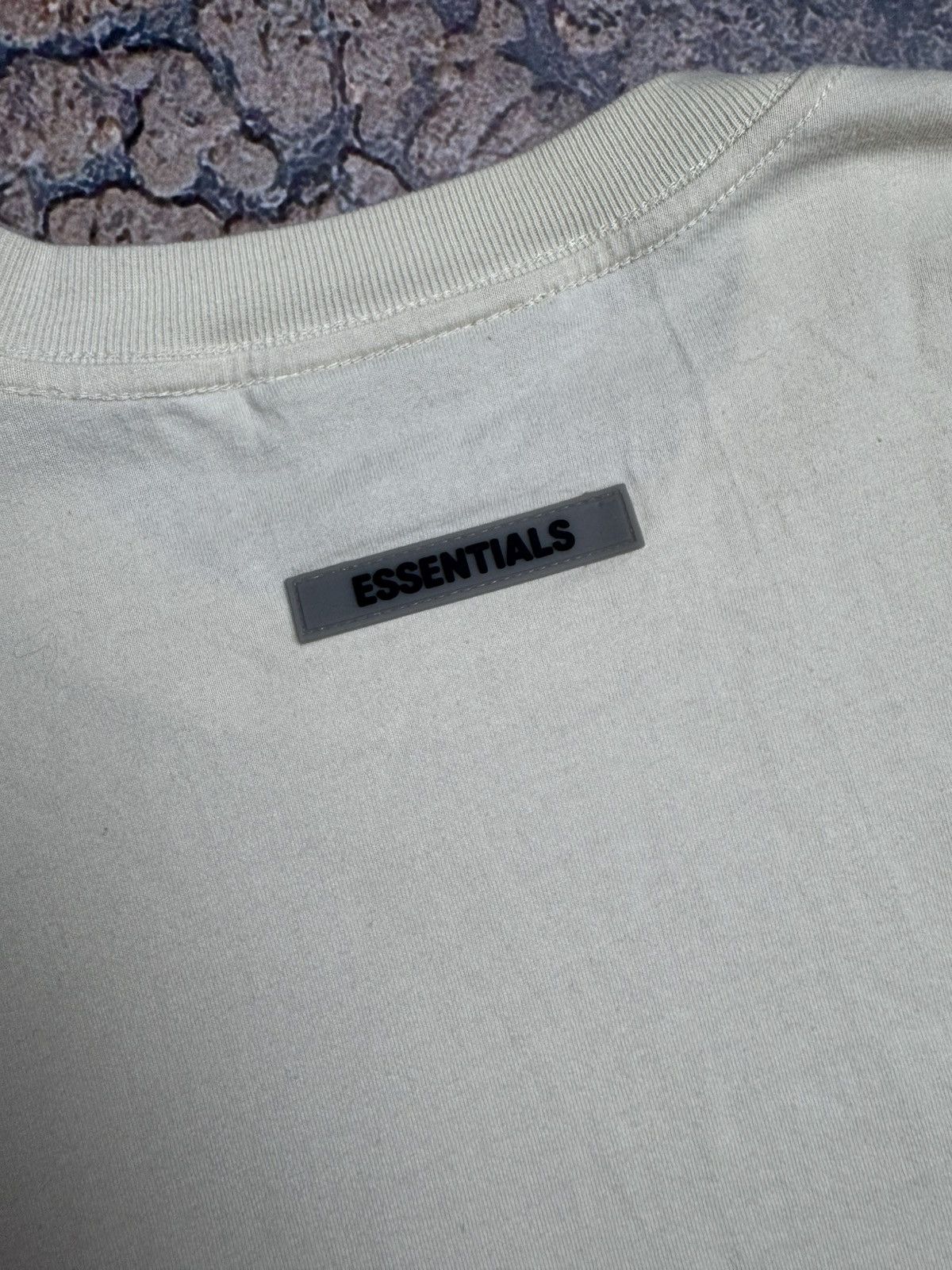 Other Fear of Gods Essentials T-Shirt Beige Short Sleeve Tee Crew Size US L / EU 52-54 / 3 - 10 Thumbnail