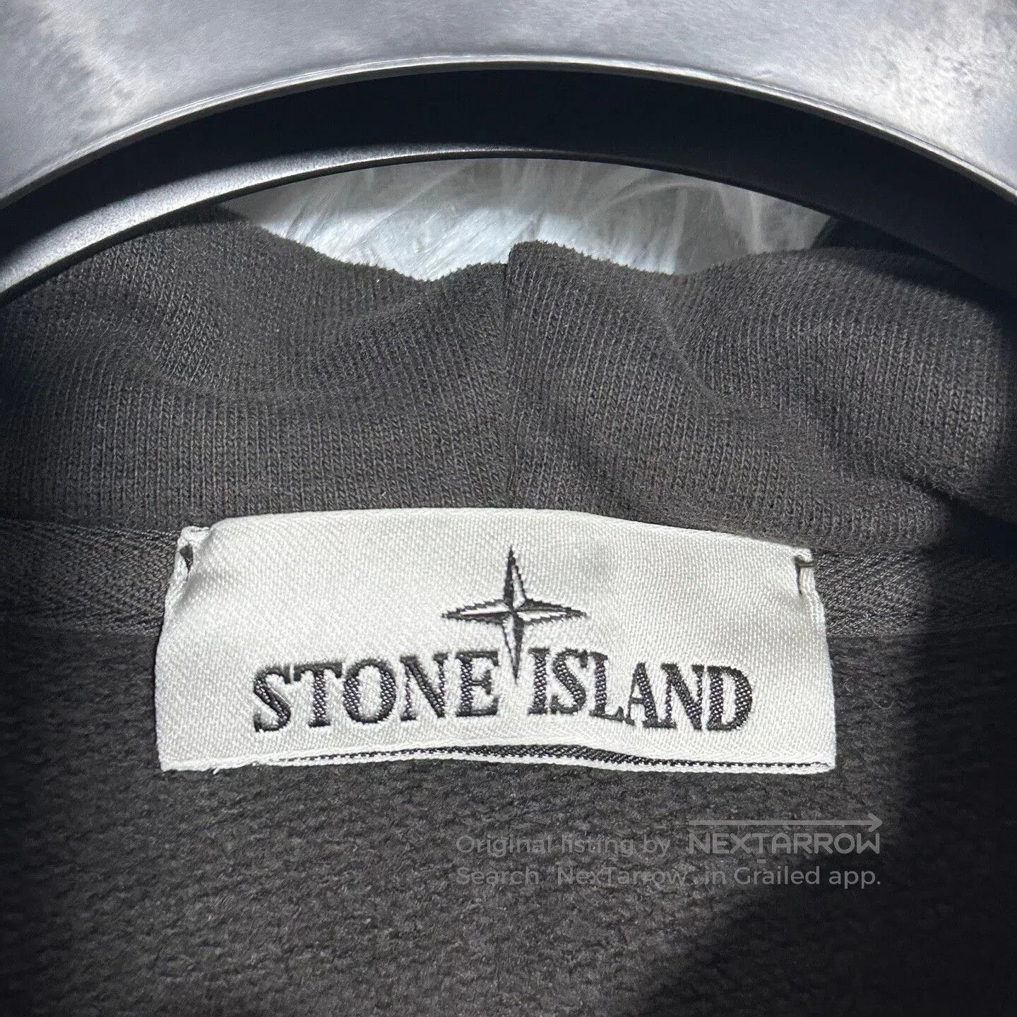 Stone Island stone island zip-up hoodie in deep brown. Size US XL / EU 56 / 4 - 4 Thumbnail