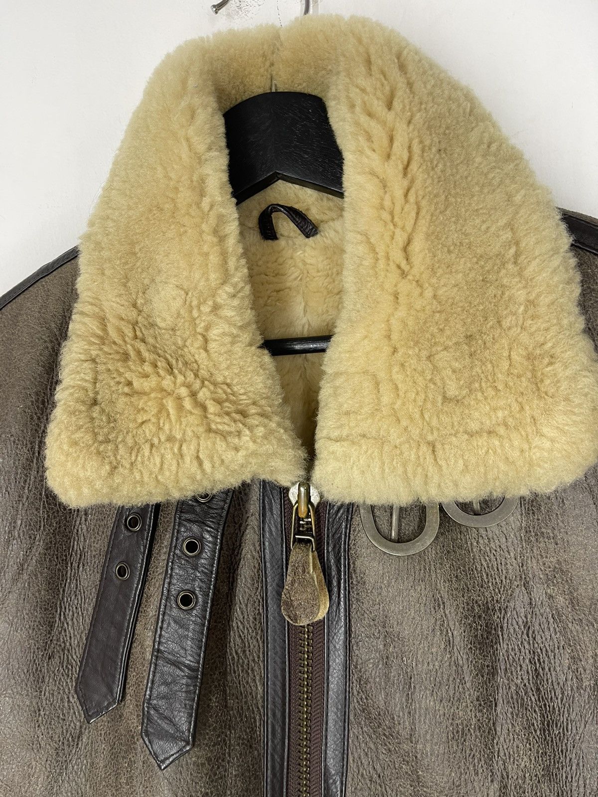 Vintage Vintage POTTAR B-3 Shearling Lambskin Jacket USA Pride Size US L / EU 52-54 / 3 - 3 Thumbnail