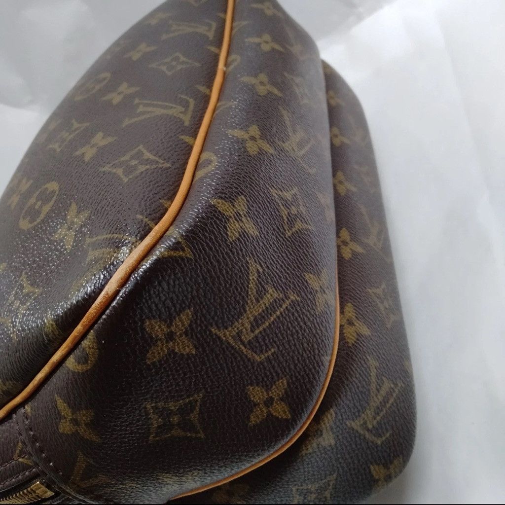 Louis Vuitton Louis Vuitton Monogram Canvas Reporter PM Bag Brown Size ONE SIZE - 6 Thumbnail
