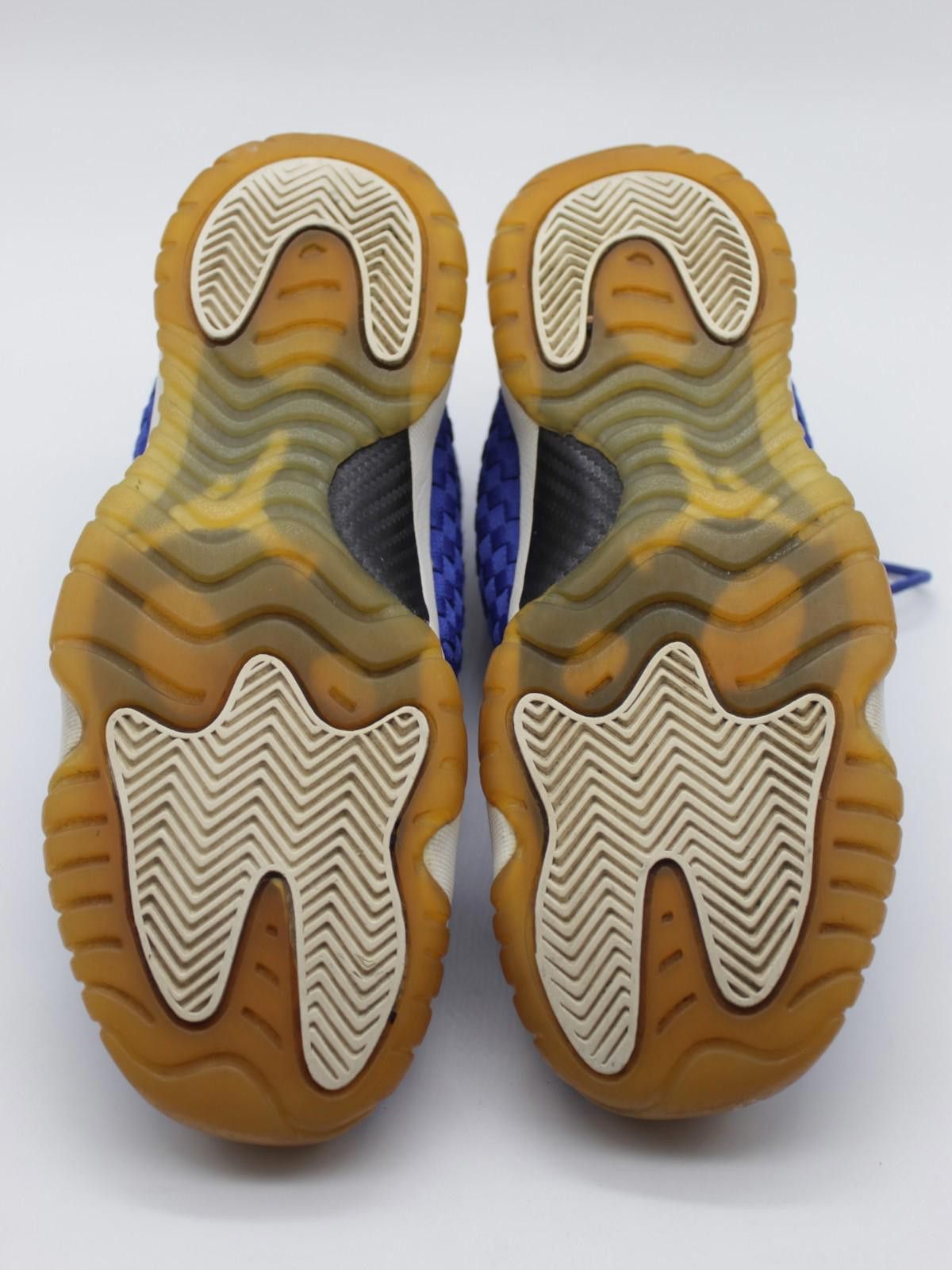Jordan Brand Nike Air Jordan Future Hyper Royal Sneaker 656504-402 Size 7 Size US 7 / EU 40 - 7 Thumbnail