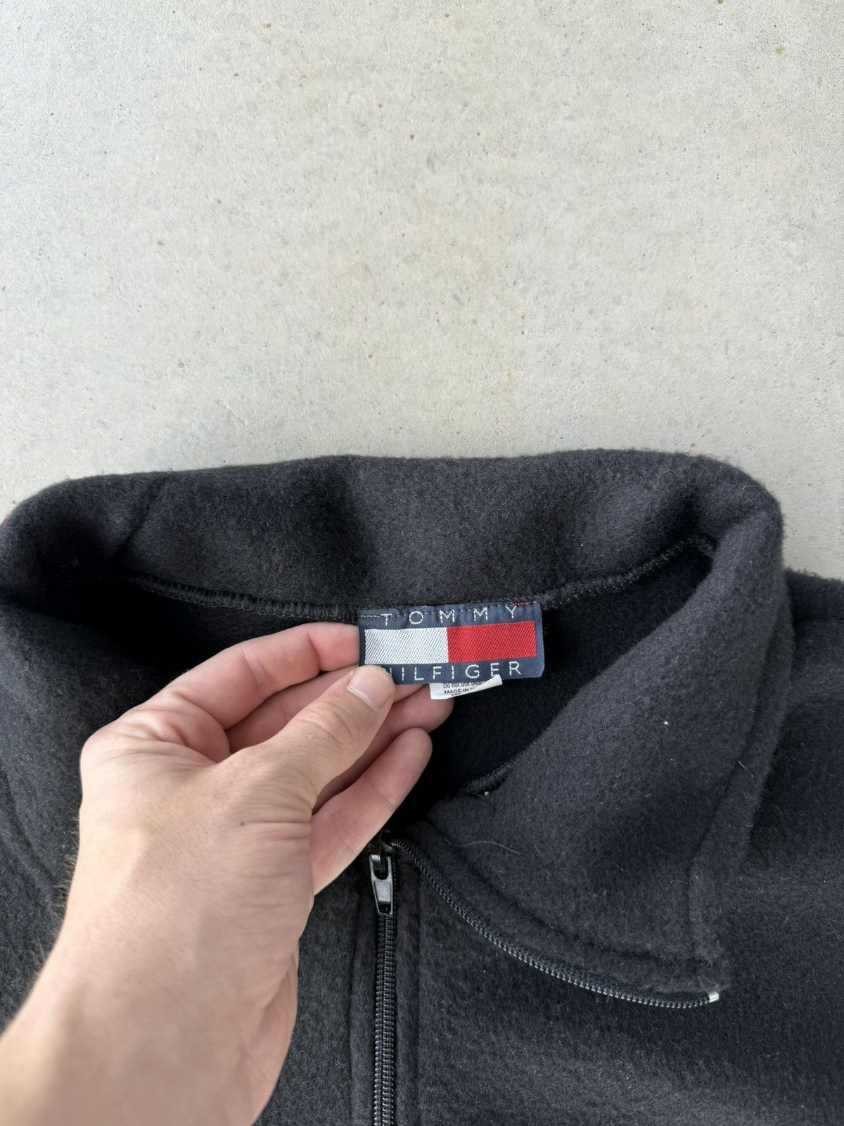 Tommy Hilfiger Vintage 90s Tommy Hilfiger Fleece Jacket Size US M / EU 48-50 / 2 - 4 Thumbnail