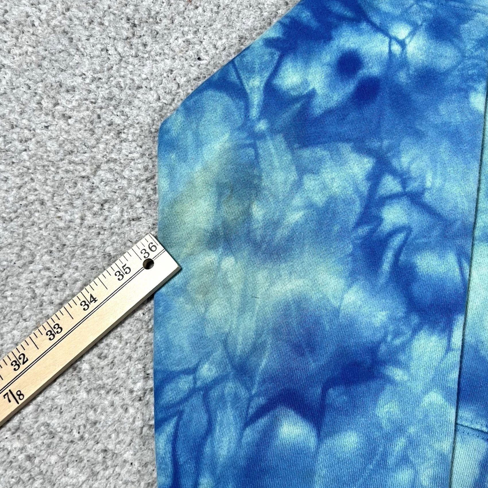Vintage Dragon Ball Z Primitive Hoodie Mens S Blue Tie Dye Pullover Anime Sweatshirt Size US S / EU 44-46 / 1 - 2 Thumbnail