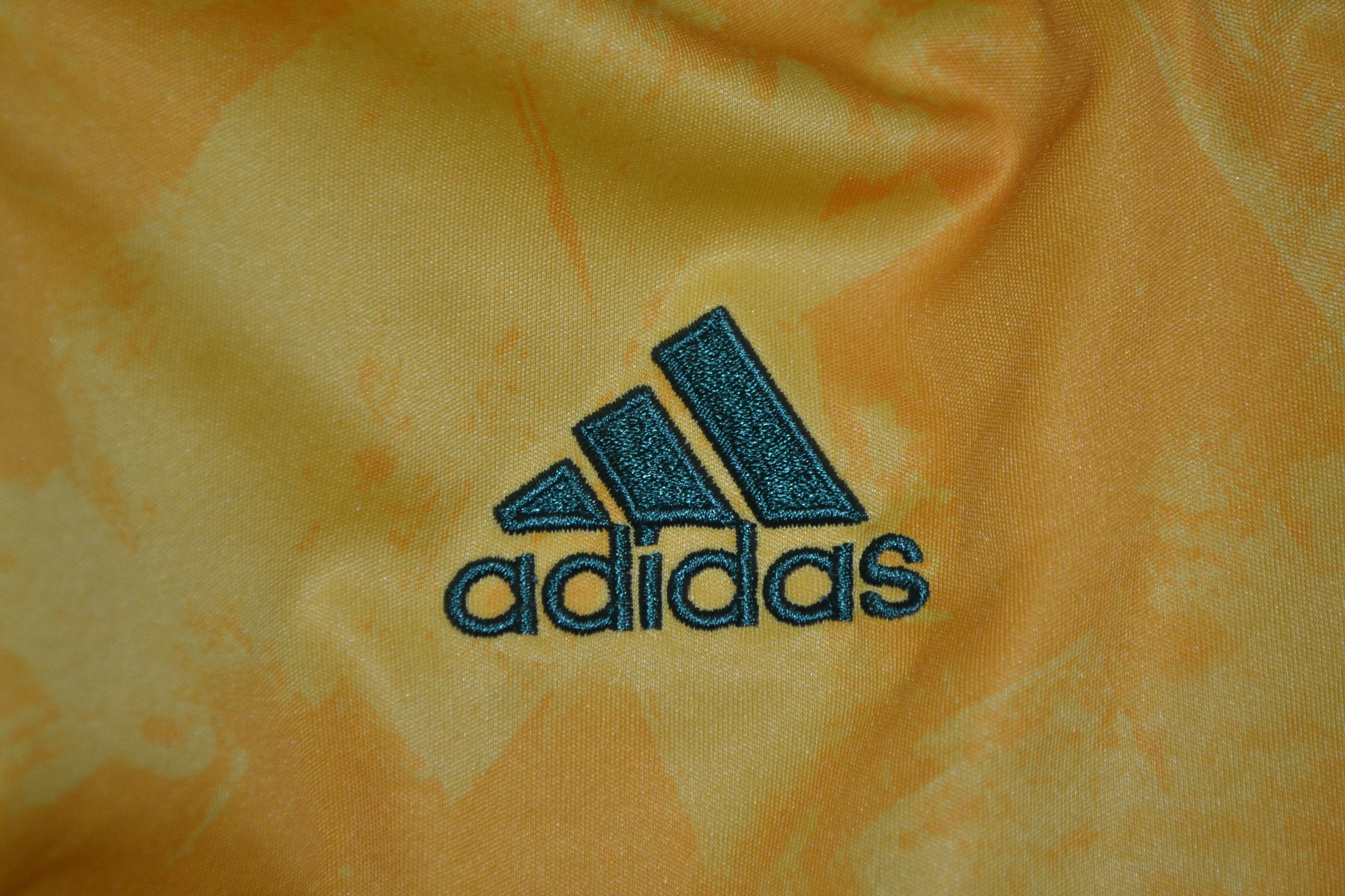 Adidas Wales Team Away Kit 2020 2021 Shirt Soccer Jersey Size US S / EU 44-46 / 1 - 6 Thumbnail