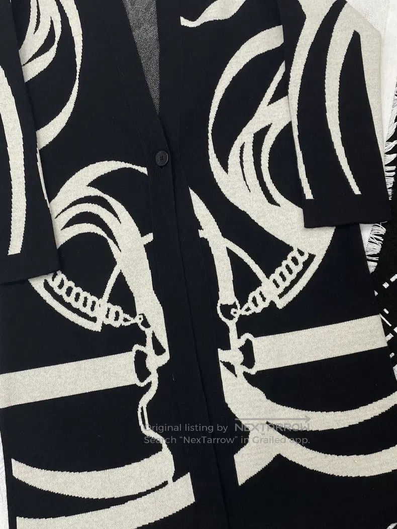 Hermes Hermes Black and White Cashmere Knit Cardigan Size XXS / US 00 / IT 34 - 2 Thumbnail