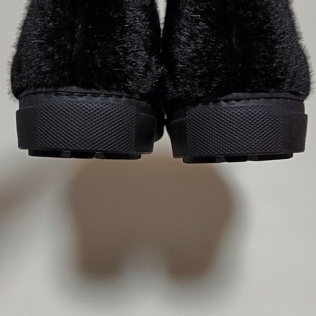 MM6 × Maison Margiela MM6 by Maison Martin Margiela Black Faux Fur Hightop Sneaker Size US 8 / IT 38 - 8 Thumbnail