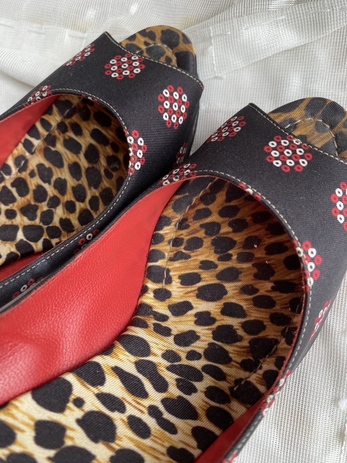 Dolce & Gabbana D&G Dolce & Gabbana Peep-Toe Heels Size US 6.5 / IT 36.5 - 8 Thumbnail