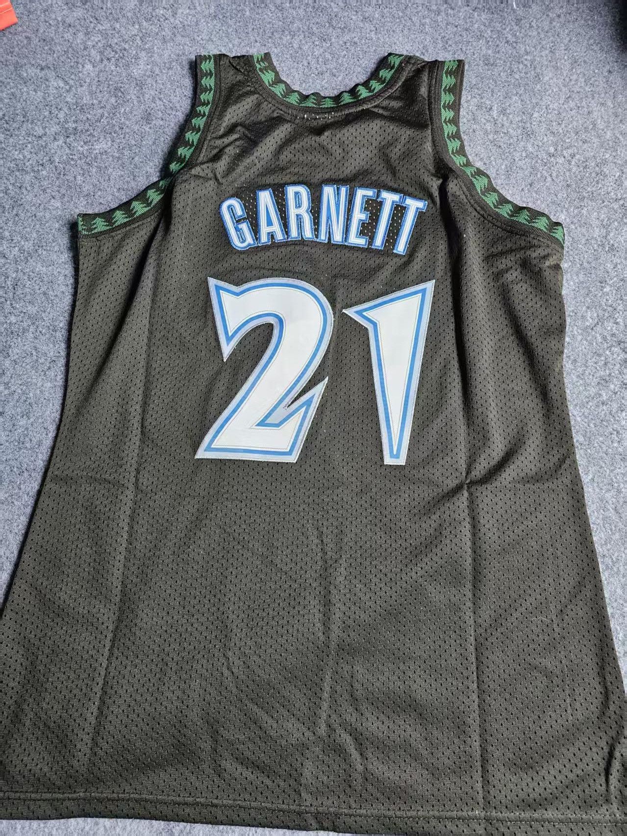 NBA 1997 98 Timberwolves 21 Kevin Garnett Jersey S Size US S / EU 44-46 / 1 - 1 Thumbnail