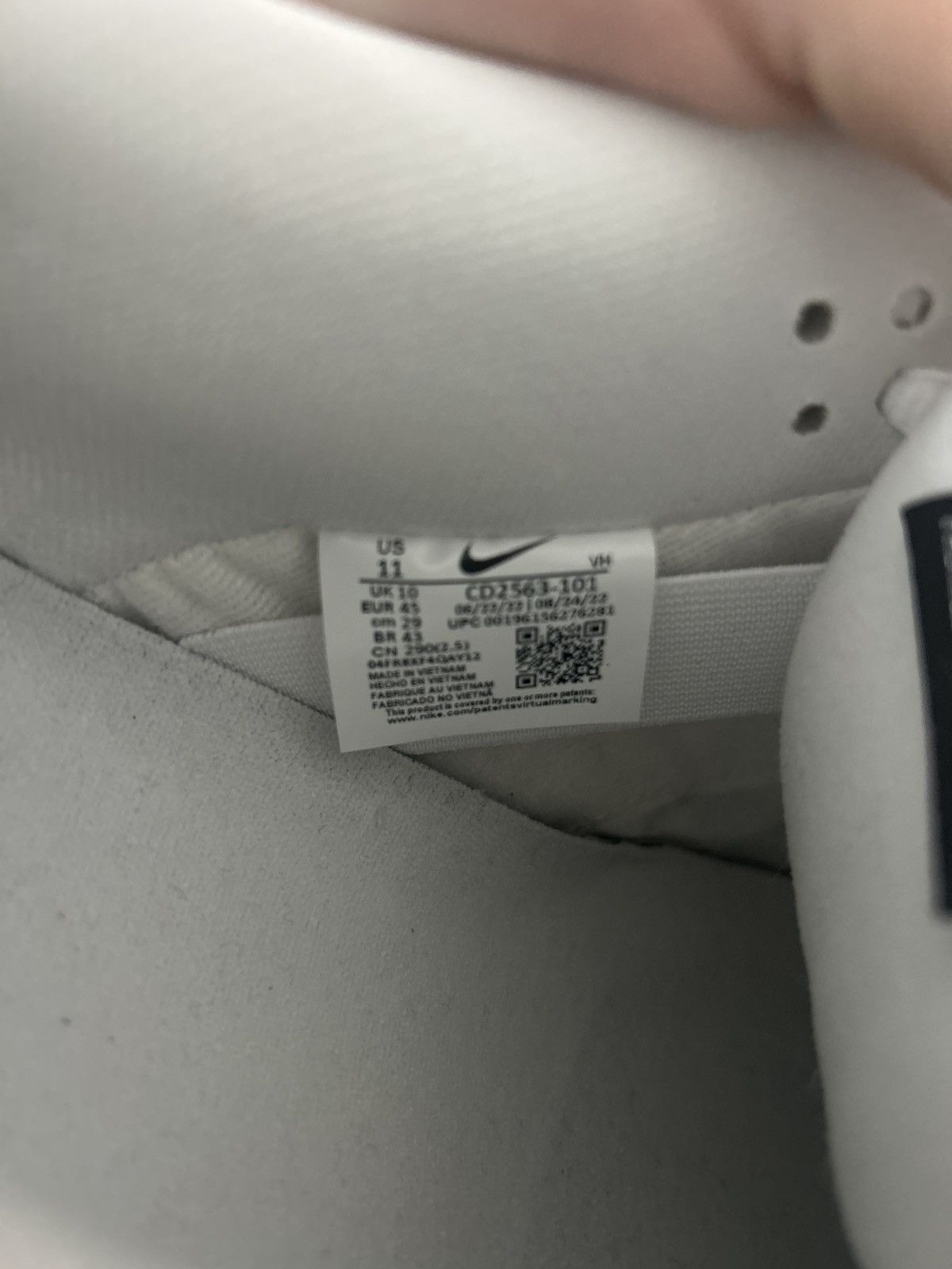 Nike Nike Dunk Low SB “White Gum” Size US 11 / EU 44 - 7 Thumbnail