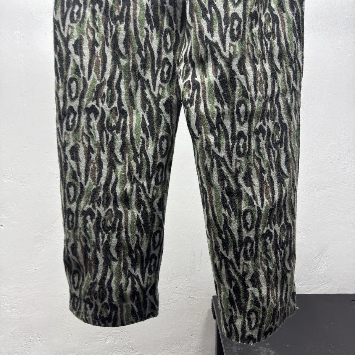 Vintage 80s Woolrich Shadow Bark Wool Camo Pants ERD Grunge ERL Size US 36 / EU 52 - 8 Thumbnail