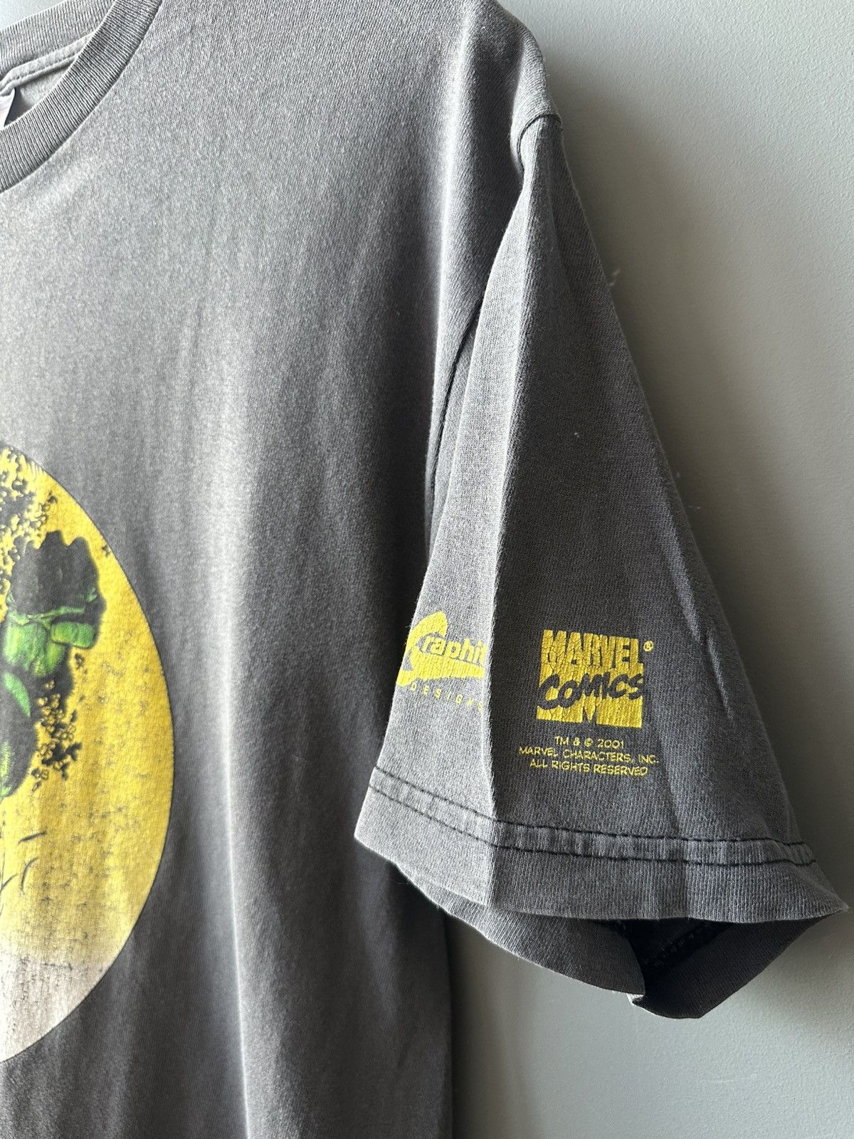 Hanes Vintage Marvel Comics Hulk vs Wolverine Graphic Tee Size US M / EU 48-50 / 2 - 3 Thumbnail