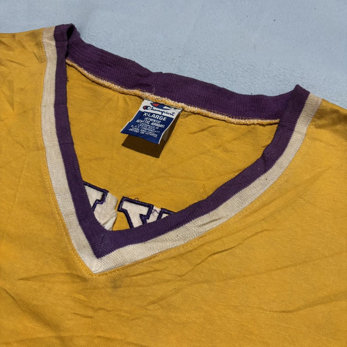 Champion Vintage 90’s Champion Lakers Los Angeles Jersey Size US XL / EU 56 / 4 - 5 Thumbnail