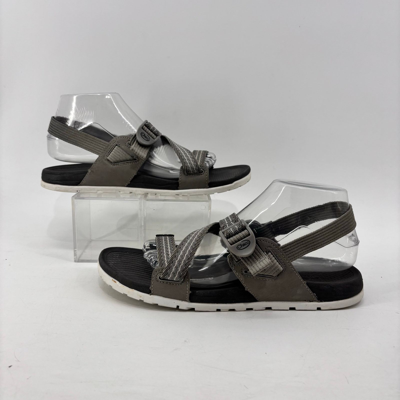 Chaco Chaco Womens Size 9 Lowdown Pully Gray Strappy Sandals Size US 9 / IT 39 - 7 Thumbnail