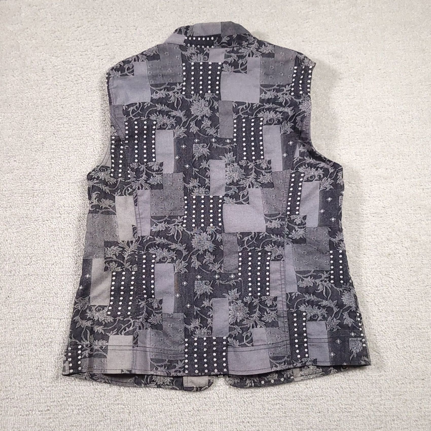 Vintage VINTAGE Christopher & Banks Tapestry Vest Women Size M Gray Full Zip Pockets Floral Photographer? Size M / US 6-8 / IT 42-44 - 7 Thumbnail
