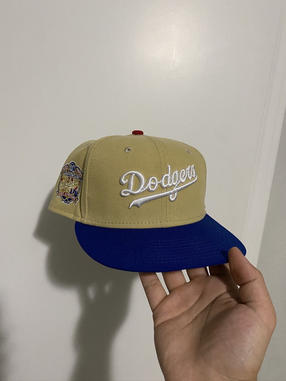 New Era Dodgers script 40th anniversary patch fitted size 7 1/4 Size ONE SIZE - 1 Thumbnail