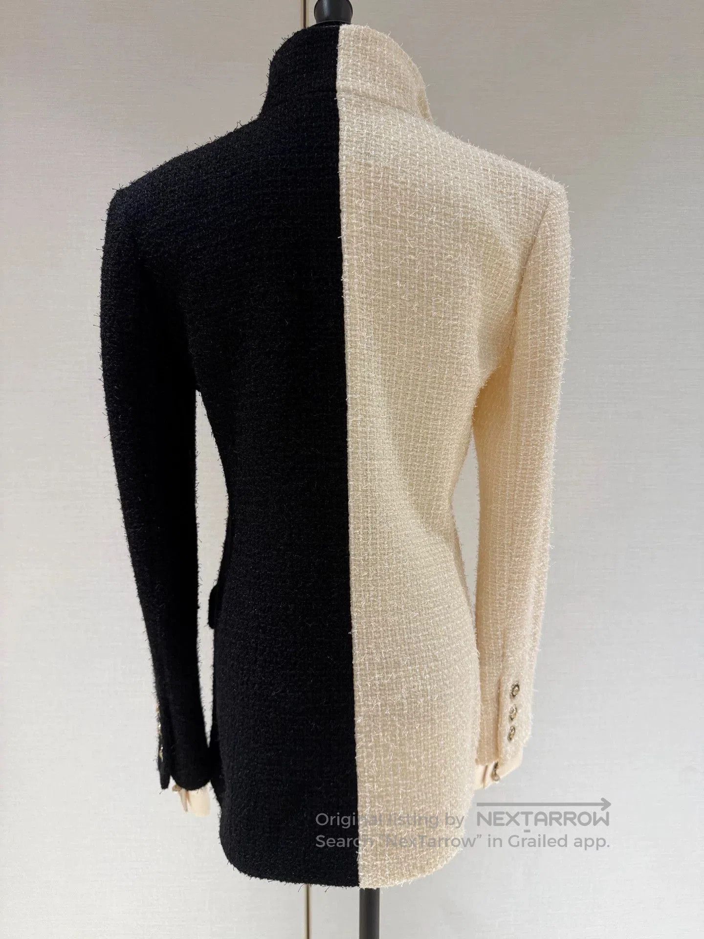 Chanel Chanel Black White Tweed Jacket 34. Size US XS / EU 42 / 0 - 2 Thumbnail