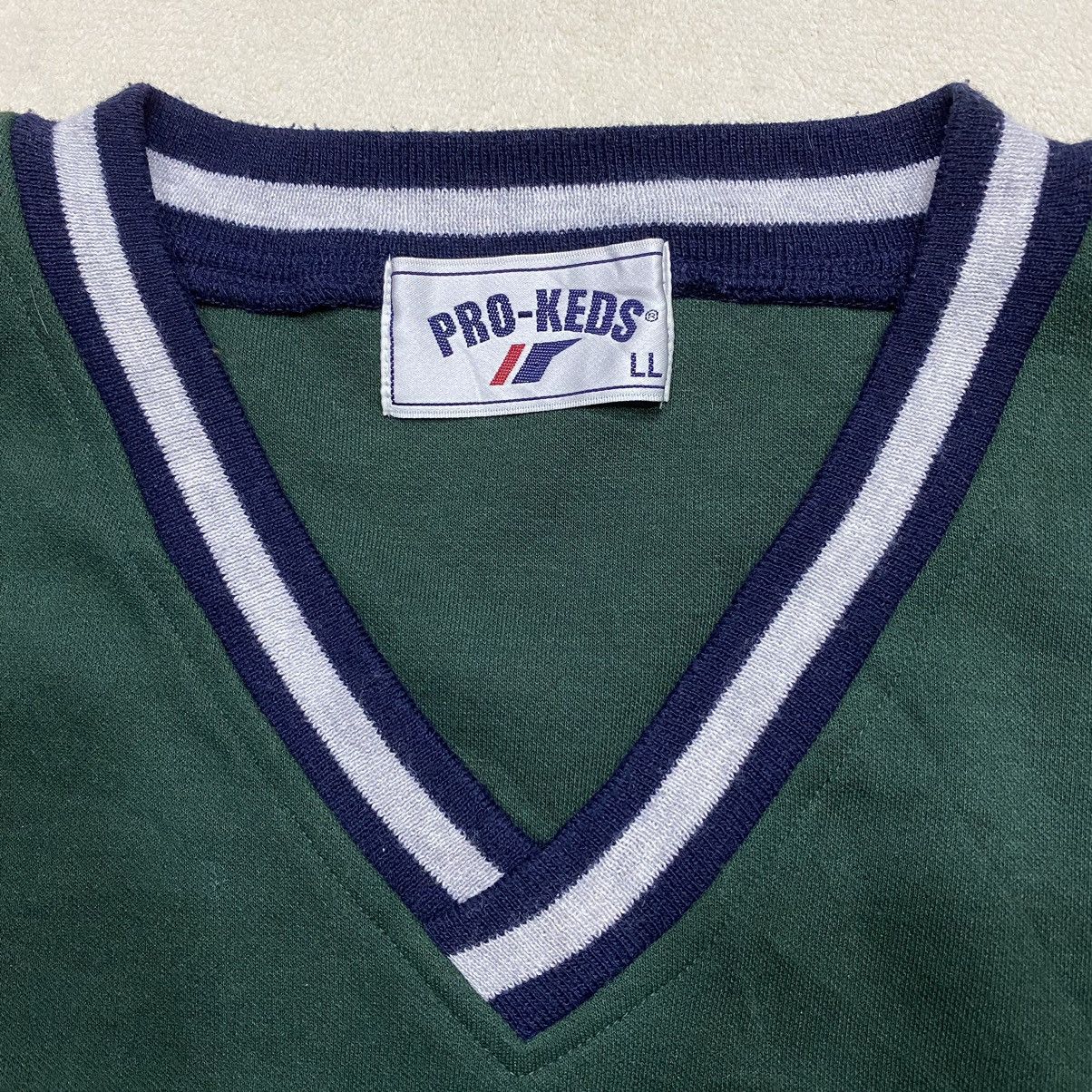 Pro-Keds × Vintage Vintage PRO KEDS Embroidered Spellout V-Neck Sweatshirt Size US XL / EU 56 / 4 - 12 Thumbnail