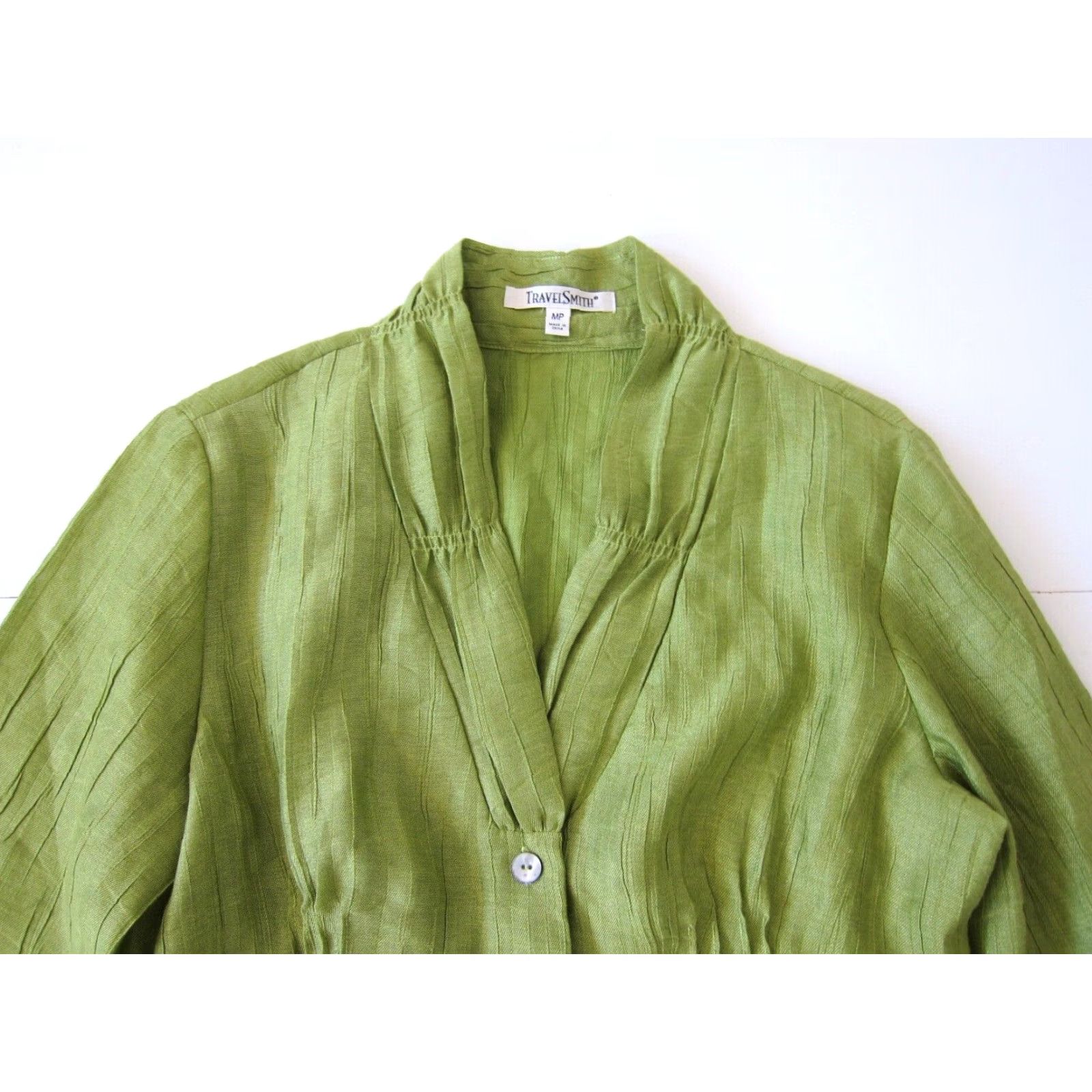 Vintage TravelSmith Blouse PM Petite Long Sleeve Collared Button Down Green Linen Rayon Shirt Womens Size M / US 6-8 / IT 42-44 - 3 Thumbnail