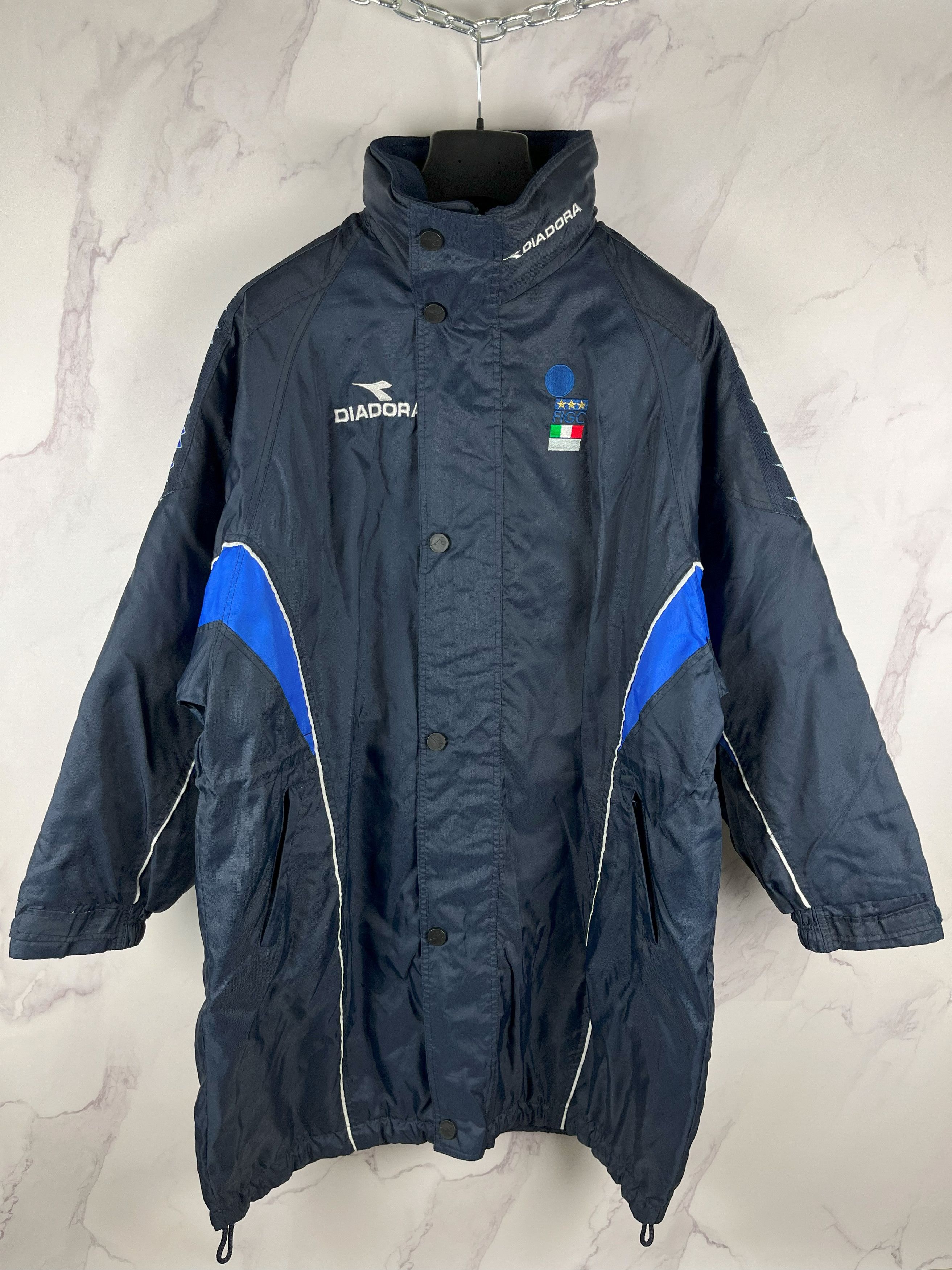 Diadora Vintage Diadora Italy FIGC Long Jacket Big Logo Size M Size US M / EU 48-50 / 2 - 5 Thumbnail