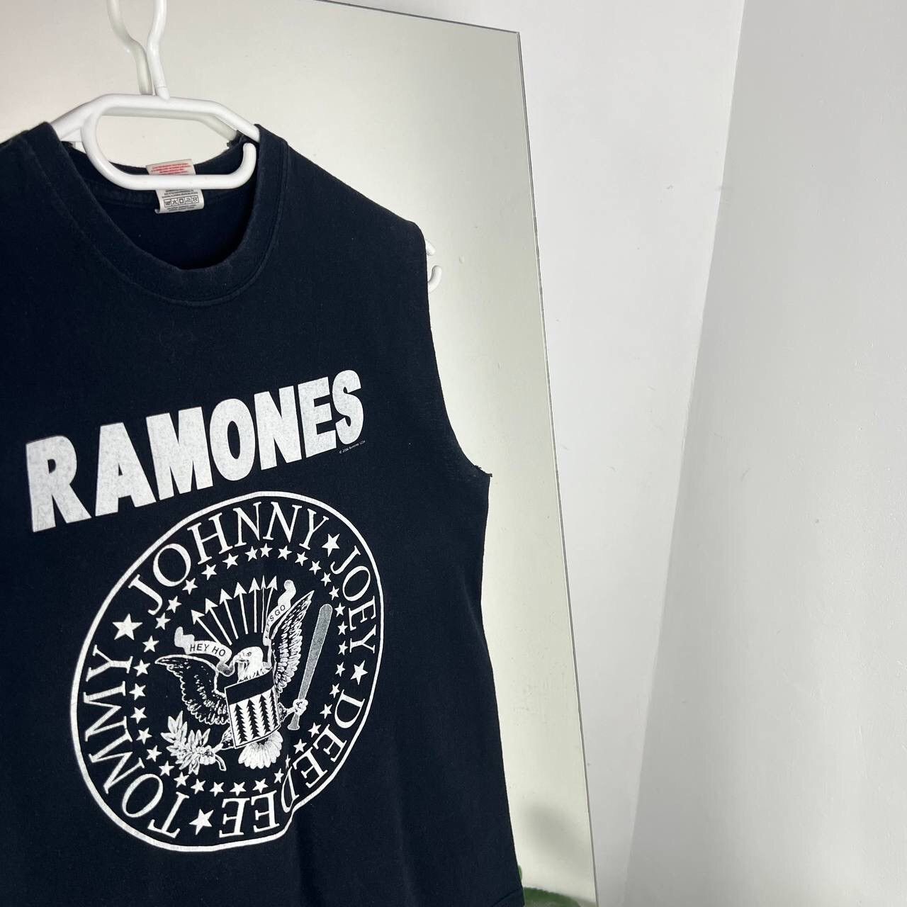 Band Tees Ramones Vintage Y2k Rock Back Big Print Hey Ho Let’s Go Size US S / EU 44-46 / 1 - 2 Thumbnail