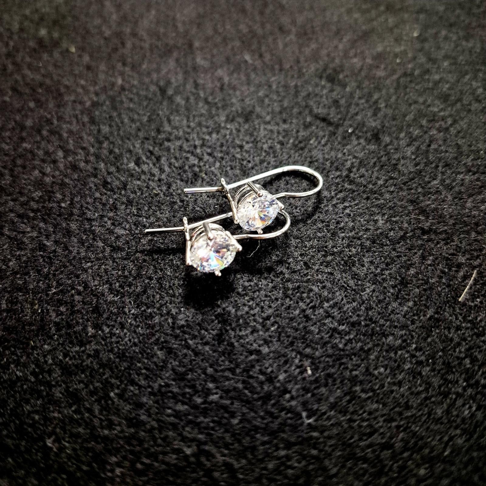 Other Dolce Giavonna Sterling Silver Round Shepherds Hook Earrings Size ONE SIZE - 2 Thumbnail