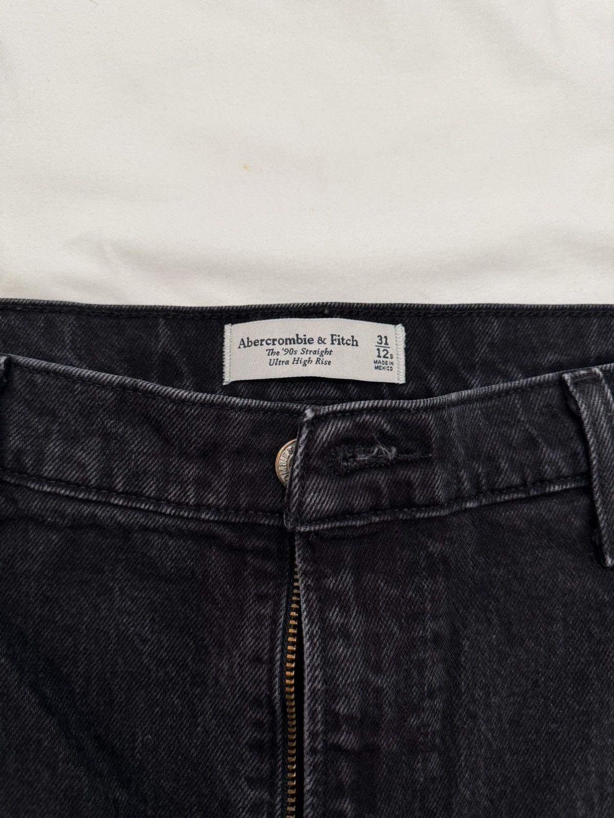 Abercrombie & Fitch Abercrombie & Fitch Abercrombie & Fitch Size 31" - 2 Thumbnail