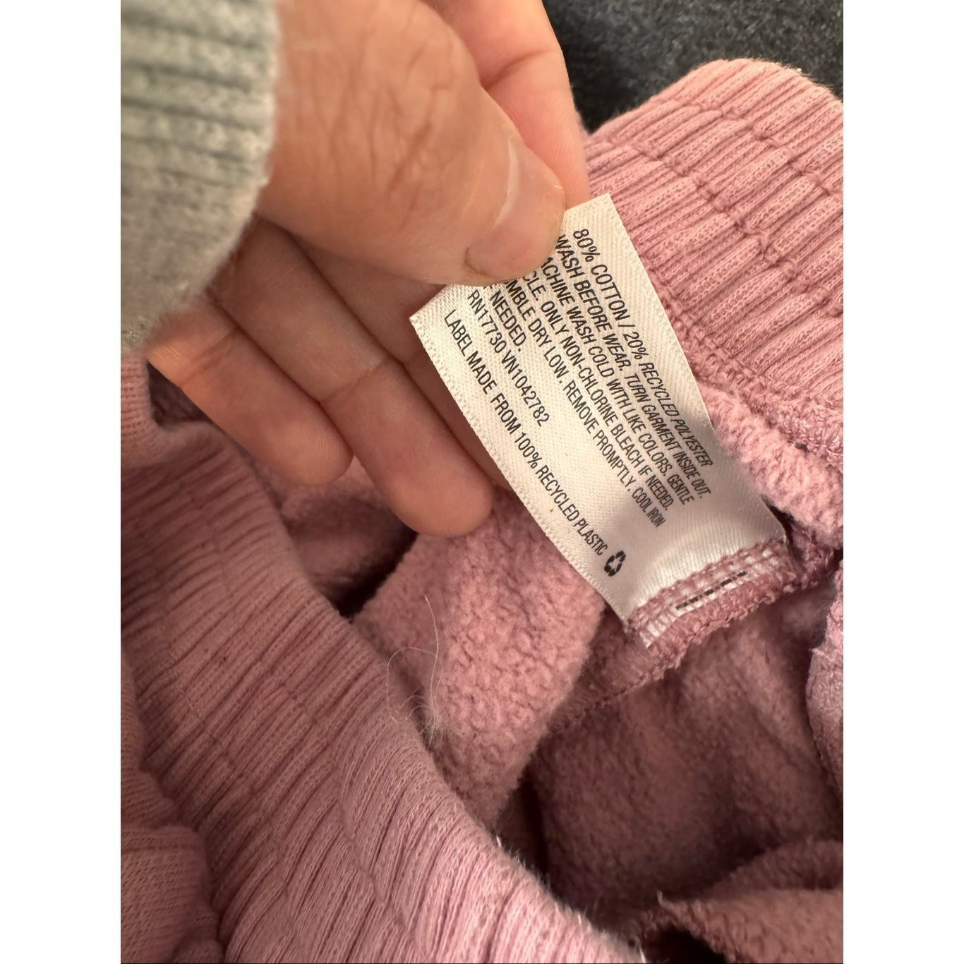 Other Women’s Pink Sweatpants Joggers Size Small – Cozy Fit, Elastic Waist & Cuffs Size 26" / US 2 / IT 38 - 4 Thumbnail