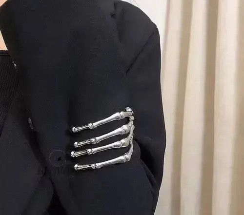 Jewelry Skeleton Hand Claw Armlet Bracelet Size ONE SIZE - 4 Thumbnail