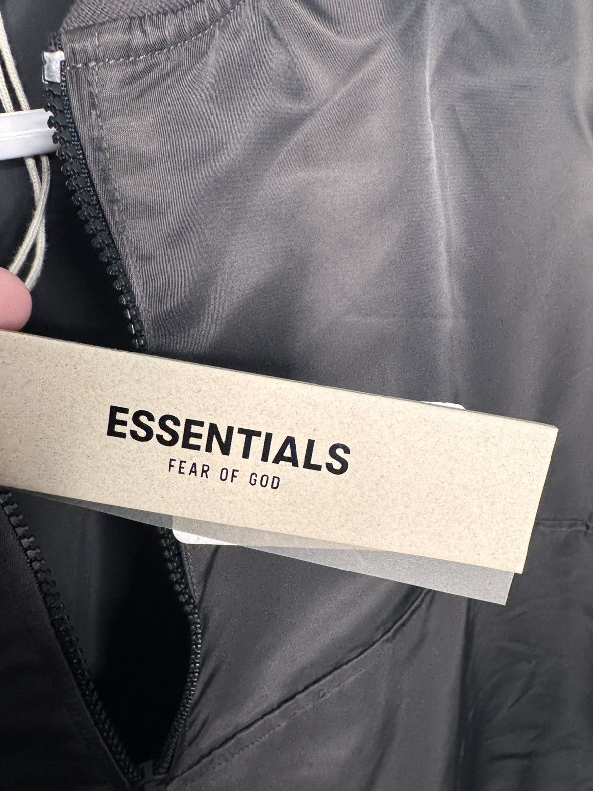 Fear of God Fear of God ESSENTIALS Nylon 1/4 Zip Size US XL / EU 56 / 4 - 8 Thumbnail